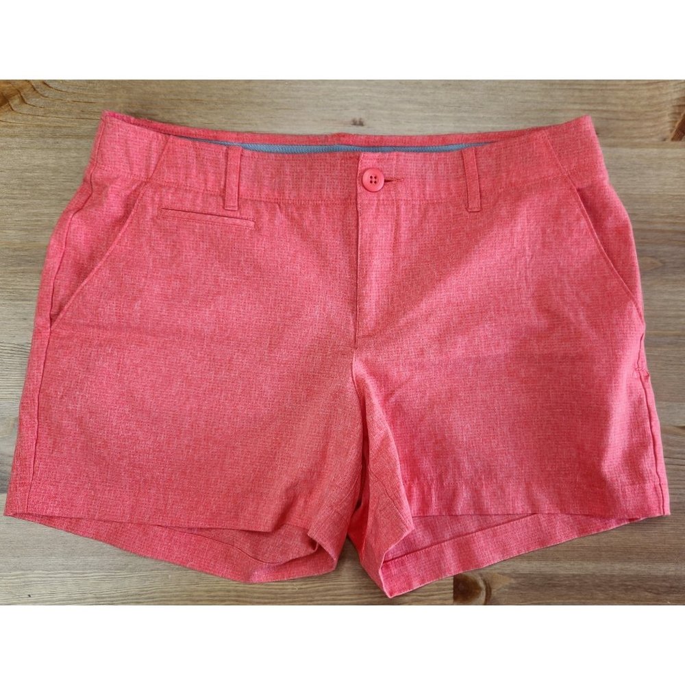 $70 Under Armour Womens 4" Inseam Golf Shorts Size 8